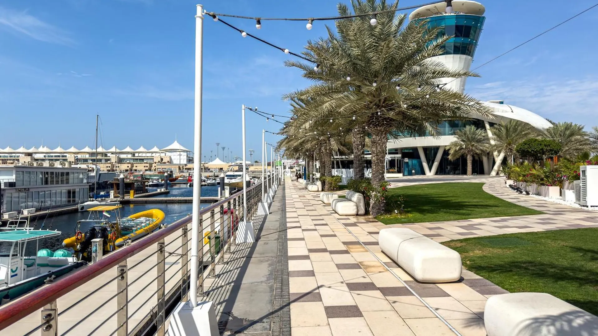Elegant Family Villa With Bbq In The Heart Of Yas Near Yas Circuit - Formula 1 - Ferrari World - Sea World - Warner Brothers Αμπού Ντάμπι